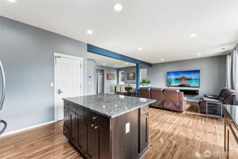 8022 175th Street Ct E Puyallup WA 98375