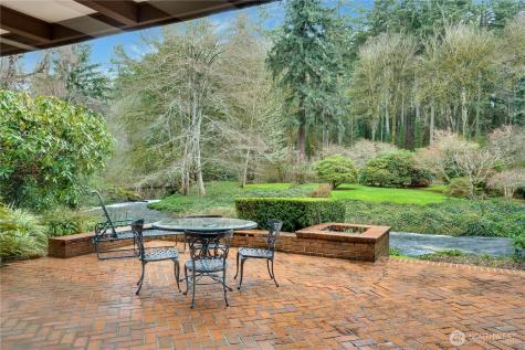 6817 79th Street W Lakewood WA 98499