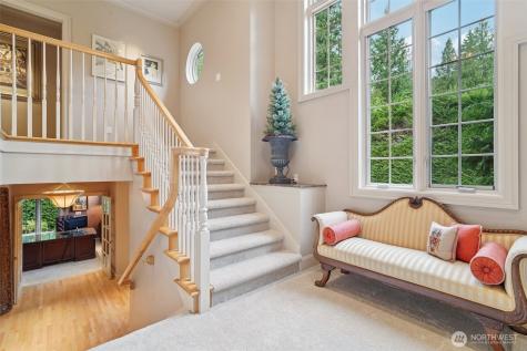 16912 SE Licorice Way Newcastle WA 98059