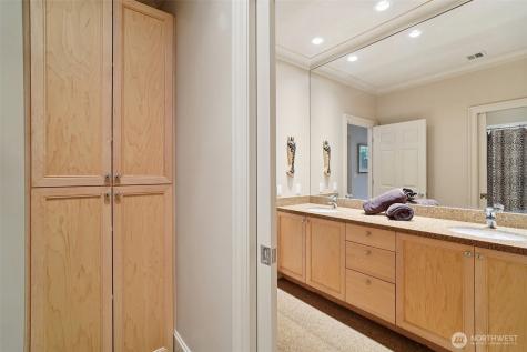 16912 SE Licorice Way Newcastle WA 98059