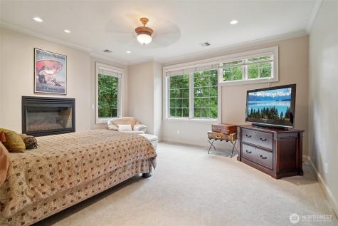 16912 SE Licorice Way Newcastle WA 98059