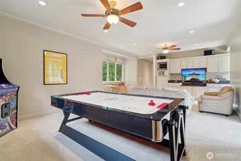 16912 SE Licorice Way Newcastle WA 98059