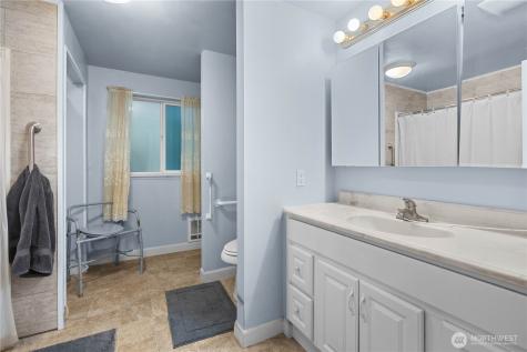 11210 111th Street SW Lakewood WA 98498