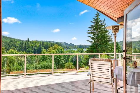 23738 Carlson Place Mount Vernon WA 98274