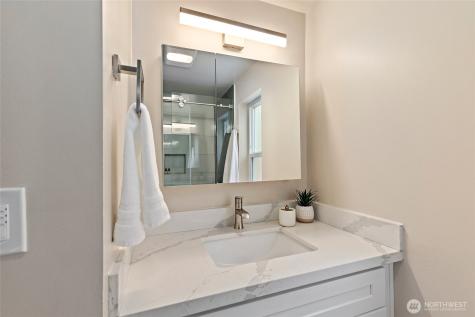14338 Ashworth Avenue N Seattle WA 98133