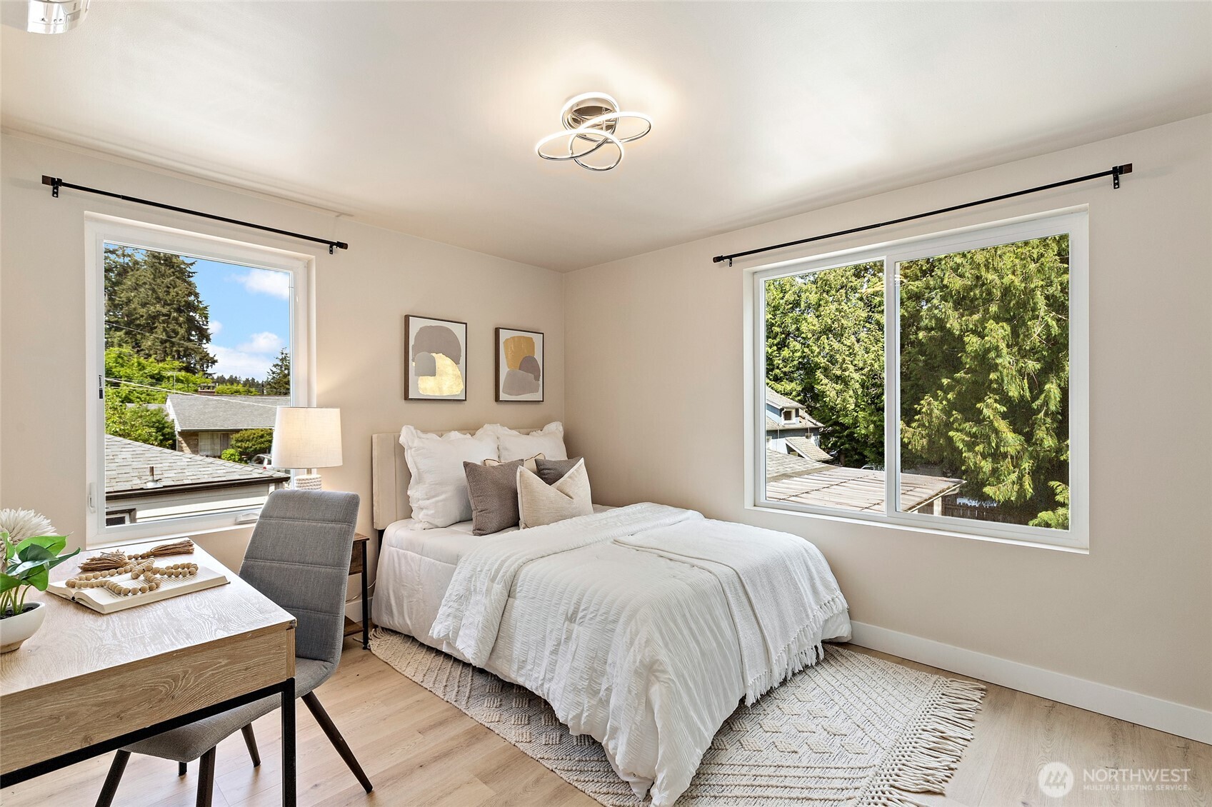 14338 Ashworth Avenue N Seattle WA 98133