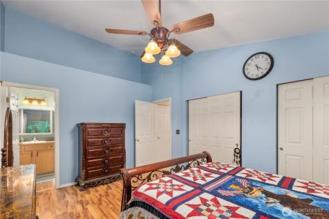 10405 Olympic Place Anderson Island WA 98303