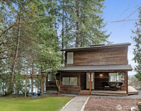 4806 Sunrise Beach Road NW Olympia WA 98502