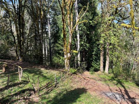 4806 Sunrise Beach Road NW Olympia WA 98502