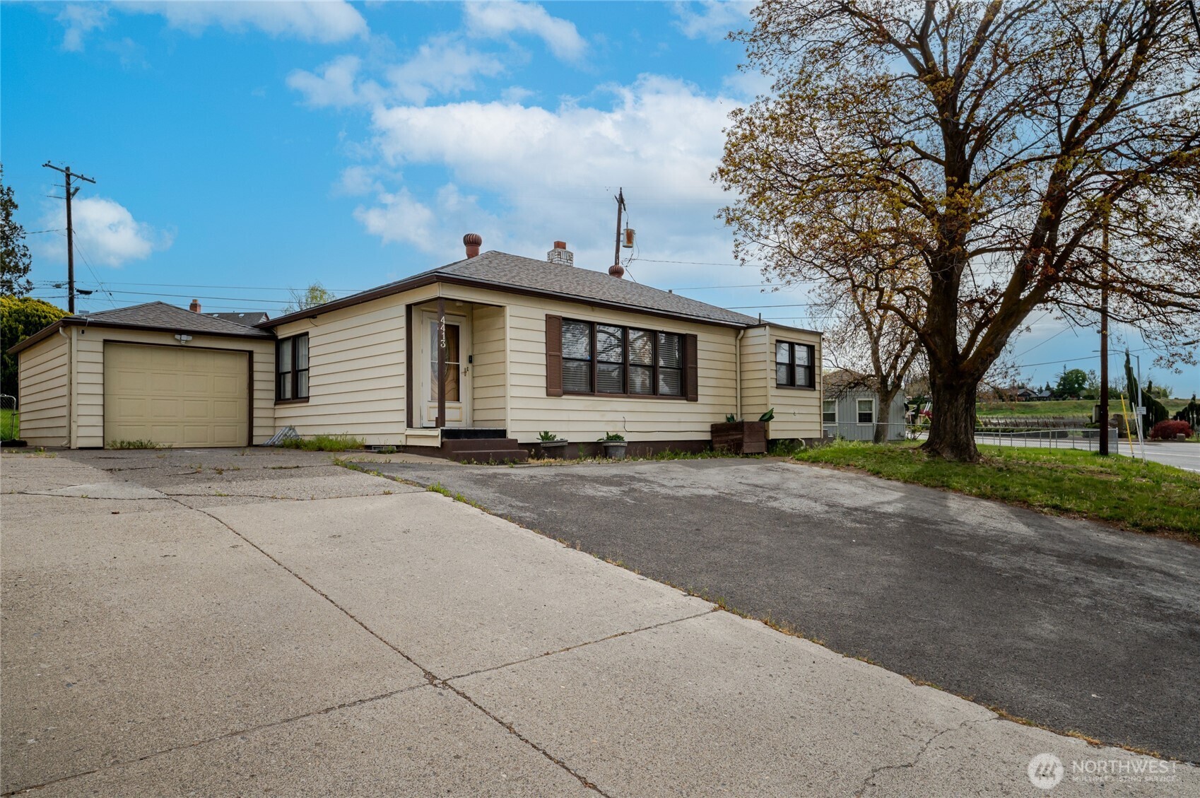 4413 Terrace Heights Drive Yakima WA 98901