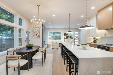 18607 104th Avenue NE Bothell WA 98011