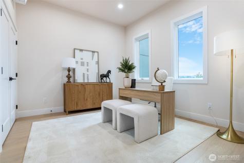 18607 104th Avenue NE Bothell WA 98011