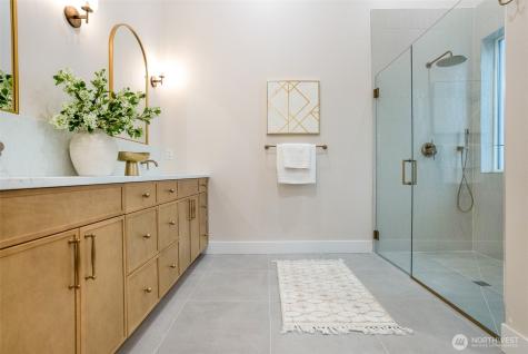 18607 104th Avenue NE Bothell WA 98011