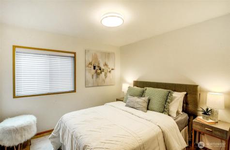 3112 201st Place SW Lynnwood WA 98036