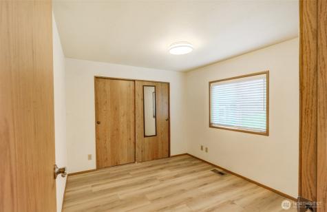 3112 201st Place SW Lynnwood WA 98036