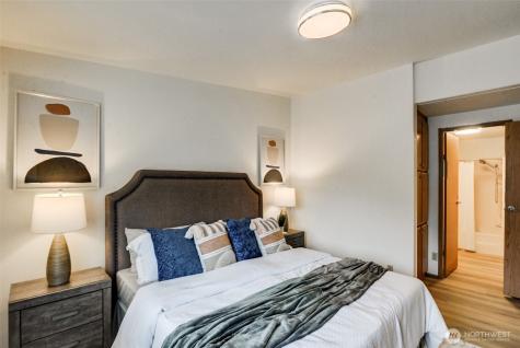 3112 201st Place SW Lynnwood WA 98036