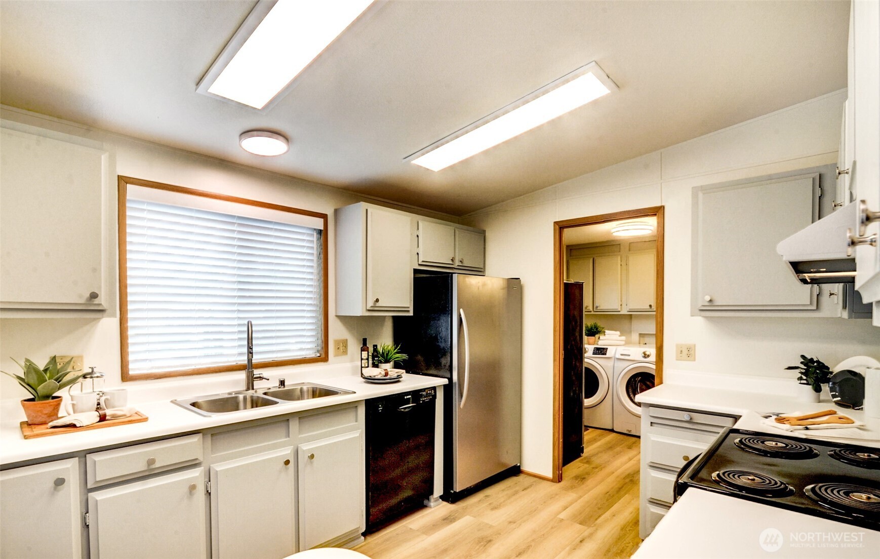 3112 201st Place SW Lynnwood WA 98036