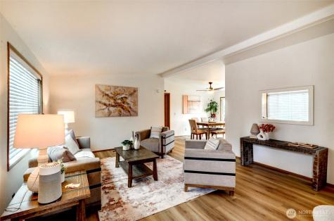 3112 201st Place SW Lynnwood WA 98036