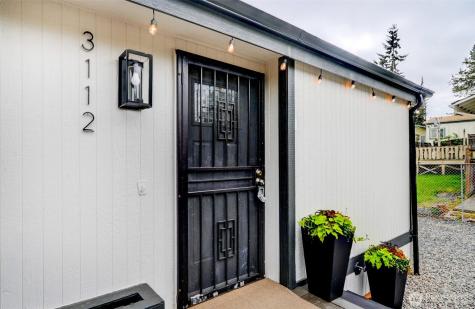 3112 201st Place SW Lynnwood WA 98036