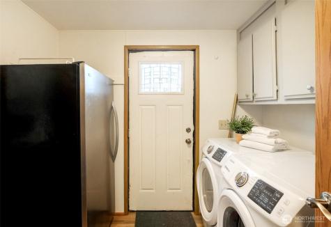 3112 201st Place SW Lynnwood WA 98036