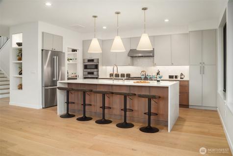 6214 40th Avenue NE Seattle WA 98115