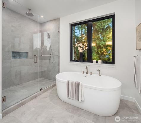 6214 40th Avenue NE Seattle WA 98115