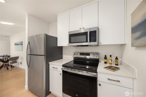 6214 40th Avenue NE Seattle WA 98115