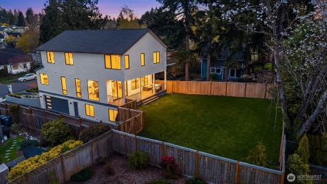 6214 40th Avenue NE Seattle WA 98115