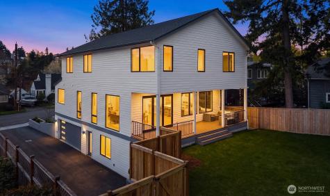 6214 40th Avenue NE Seattle WA 98115