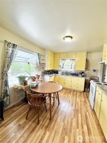 12 Dewberry Avenue W Omak WA 98841