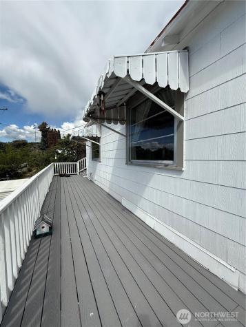 12 Dewberry Avenue W Omak WA 98841