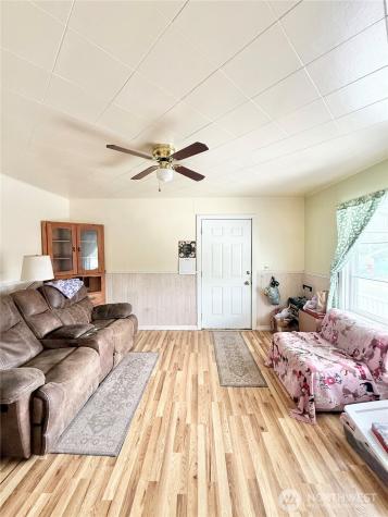 12 Dewberry Avenue W Omak WA 98841