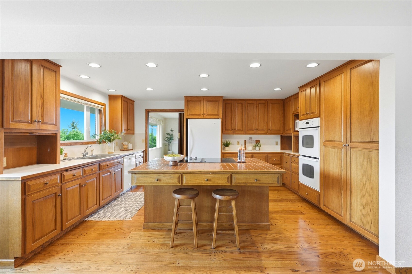 531 View Ridge Drive Everett WA 98203