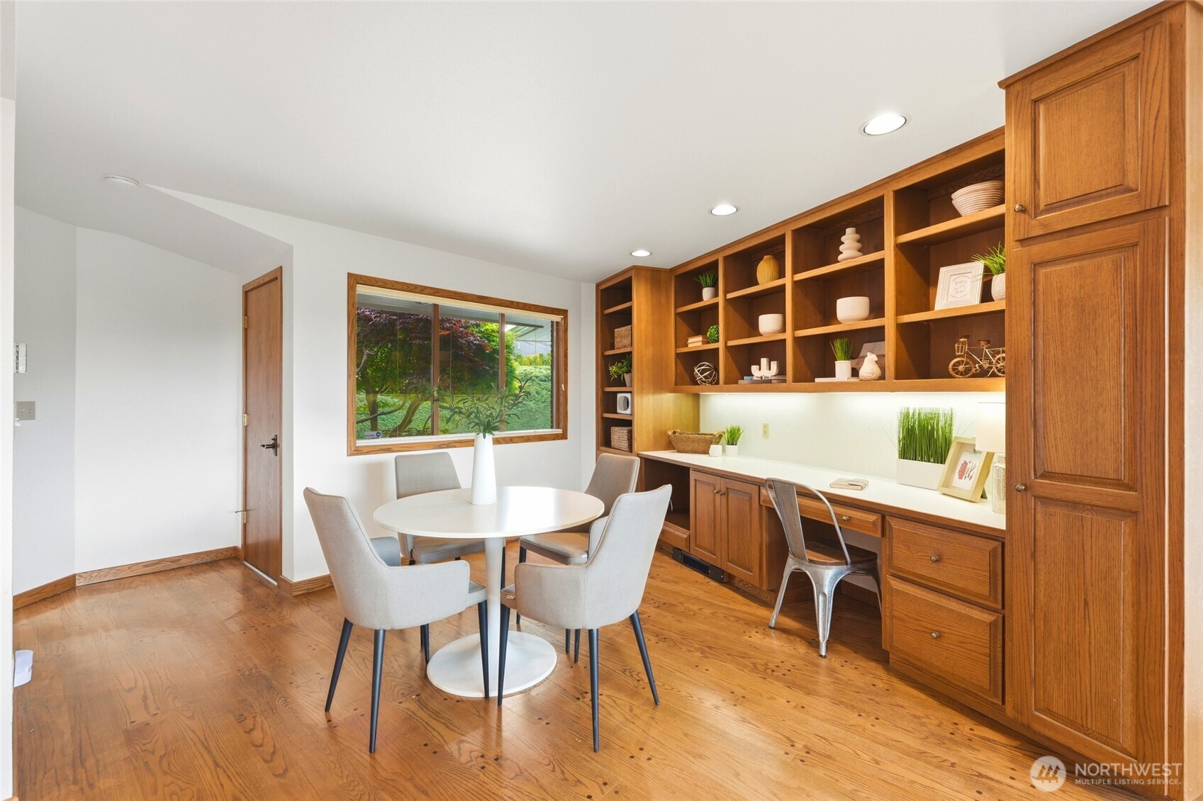 531 View Ridge Drive Everett WA 98203