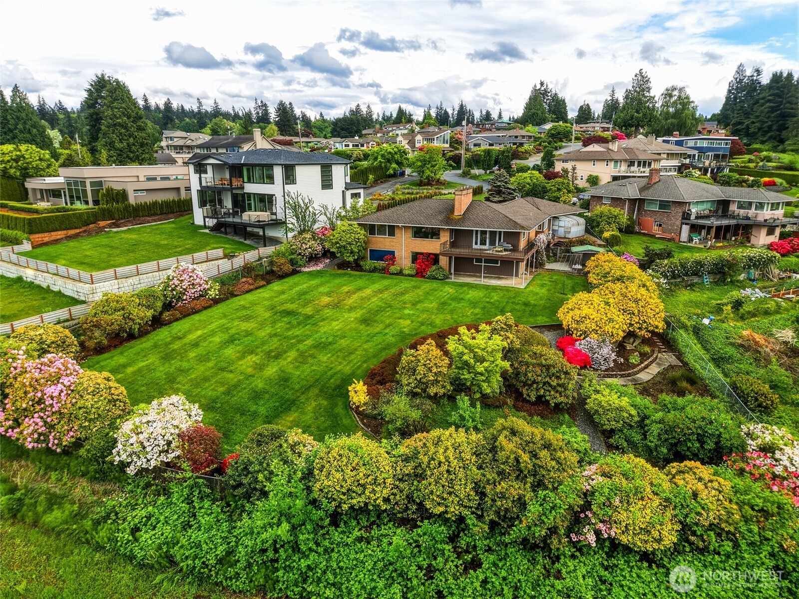 531 View Ridge Drive Everett WA 98203