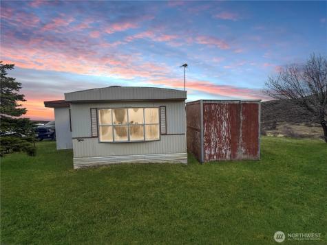 8820 Robbins Road Ellensburg WA 98926