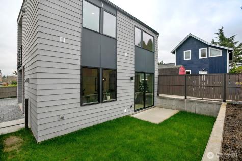 4217 S Findlay Street Seattle WA 98118
