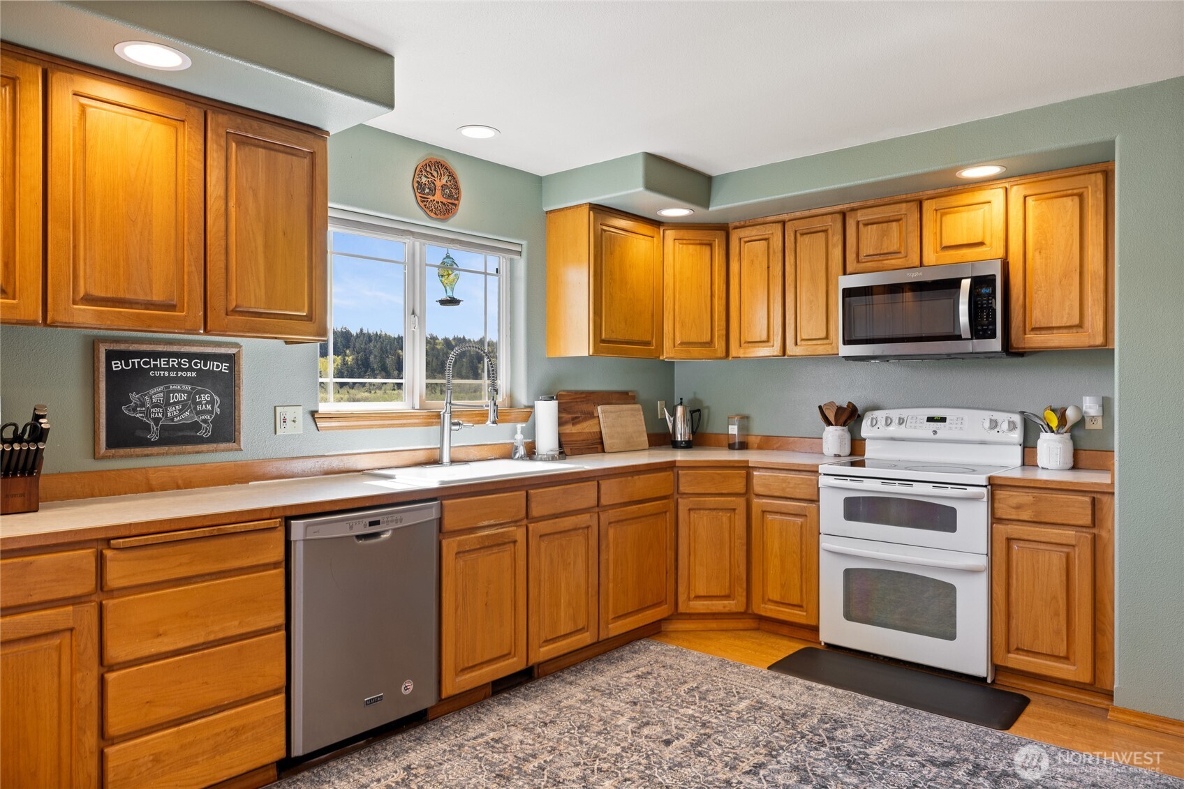 591 W Shelton Valley Road Shelton WA 98584