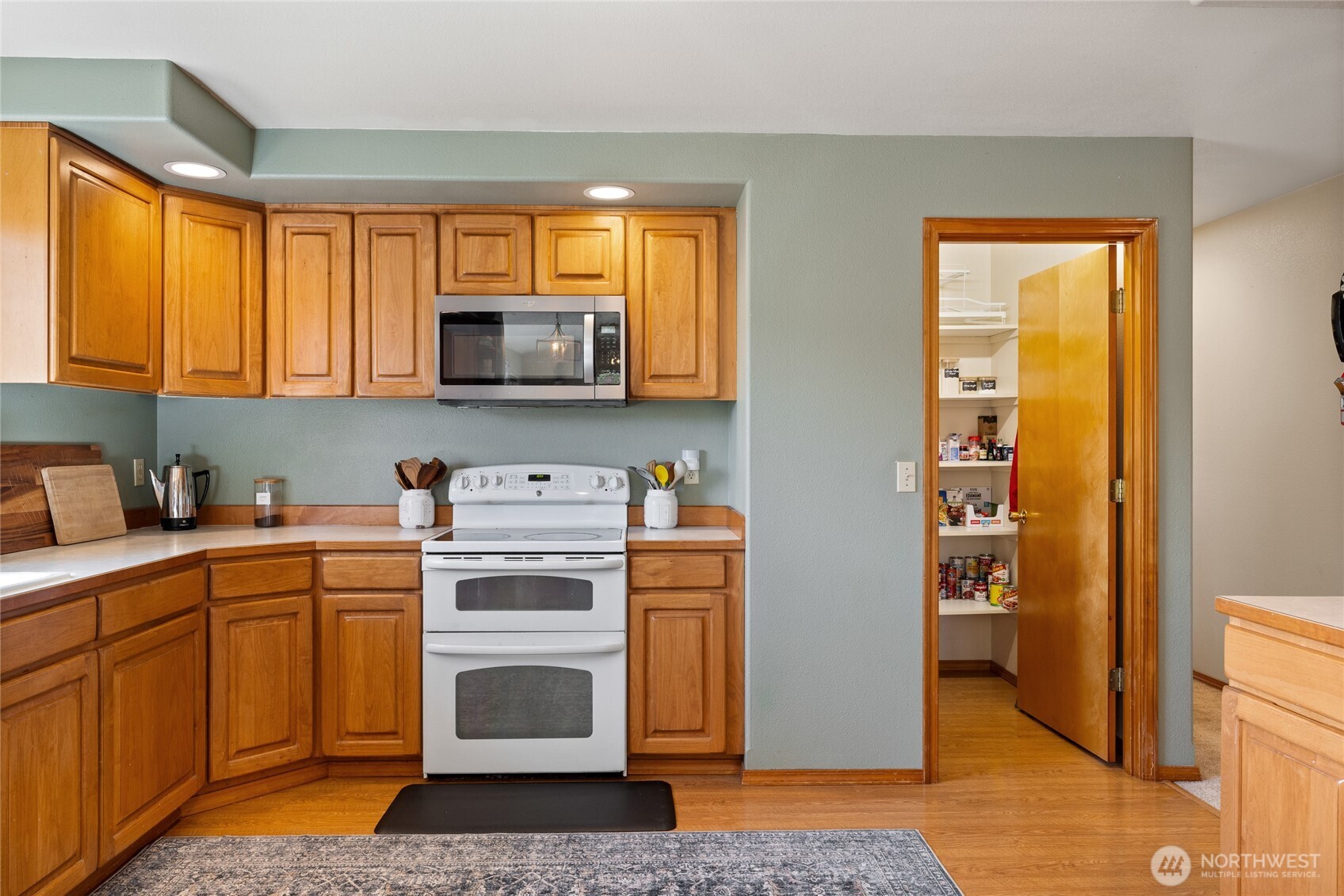 591 W Shelton Valley Road Shelton WA 98584