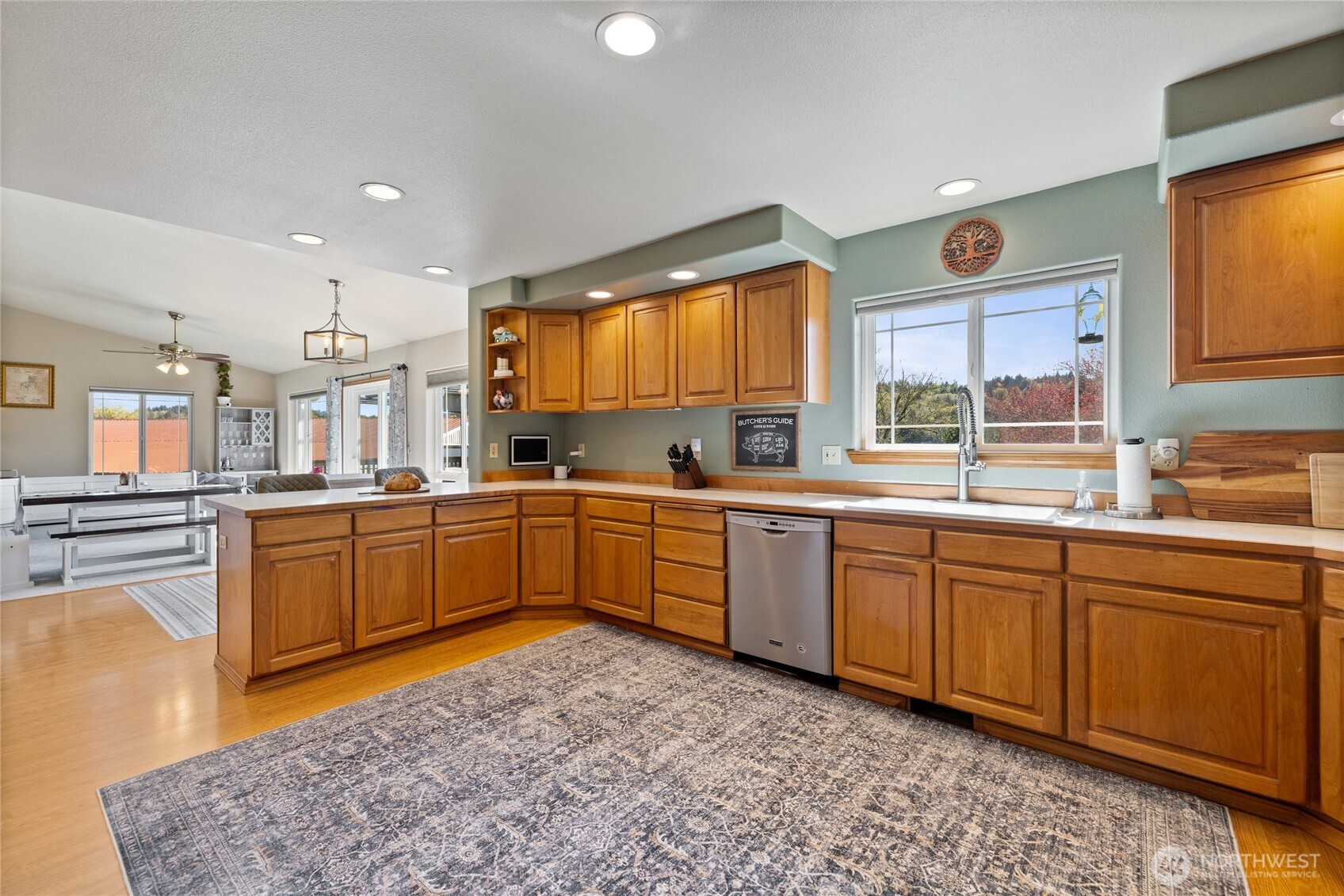 591 W Shelton Valley Road Shelton WA 98584