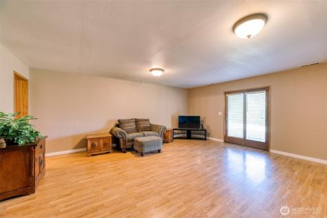 4607 44th Avenue E Tacoma WA 98443