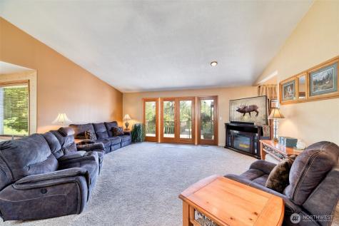 4607 44th Avenue E Tacoma WA 98443