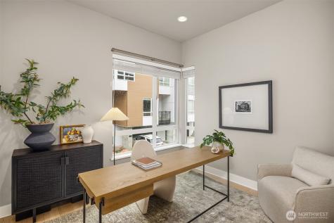 214 4th Court S Kirkland WA 98033
