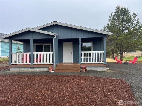 190 Clover Ocean Shores WA 98569