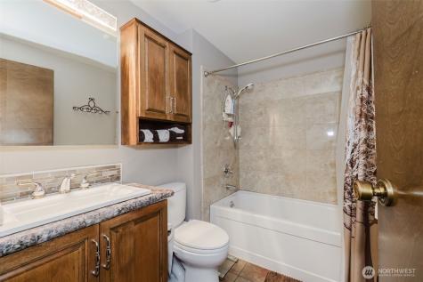3073 SE Misty Court Port Orchard WA 98367