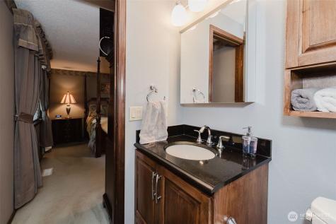 3073 SE Misty Court Port Orchard WA 98367