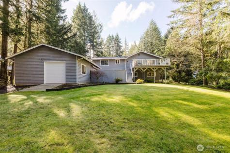 3073 SE Misty Court Port Orchard WA 98367