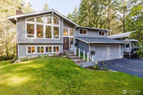 3073 SE Misty Court Port Orchard WA 98367