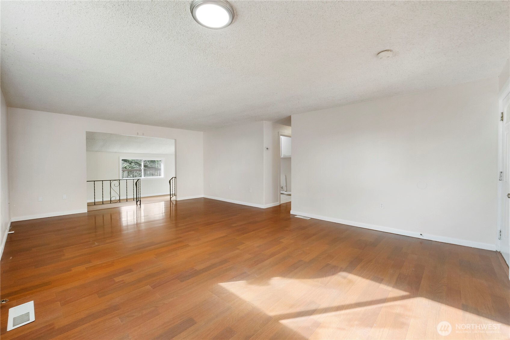 2877 Clare Avenue Bremerton WA 98310