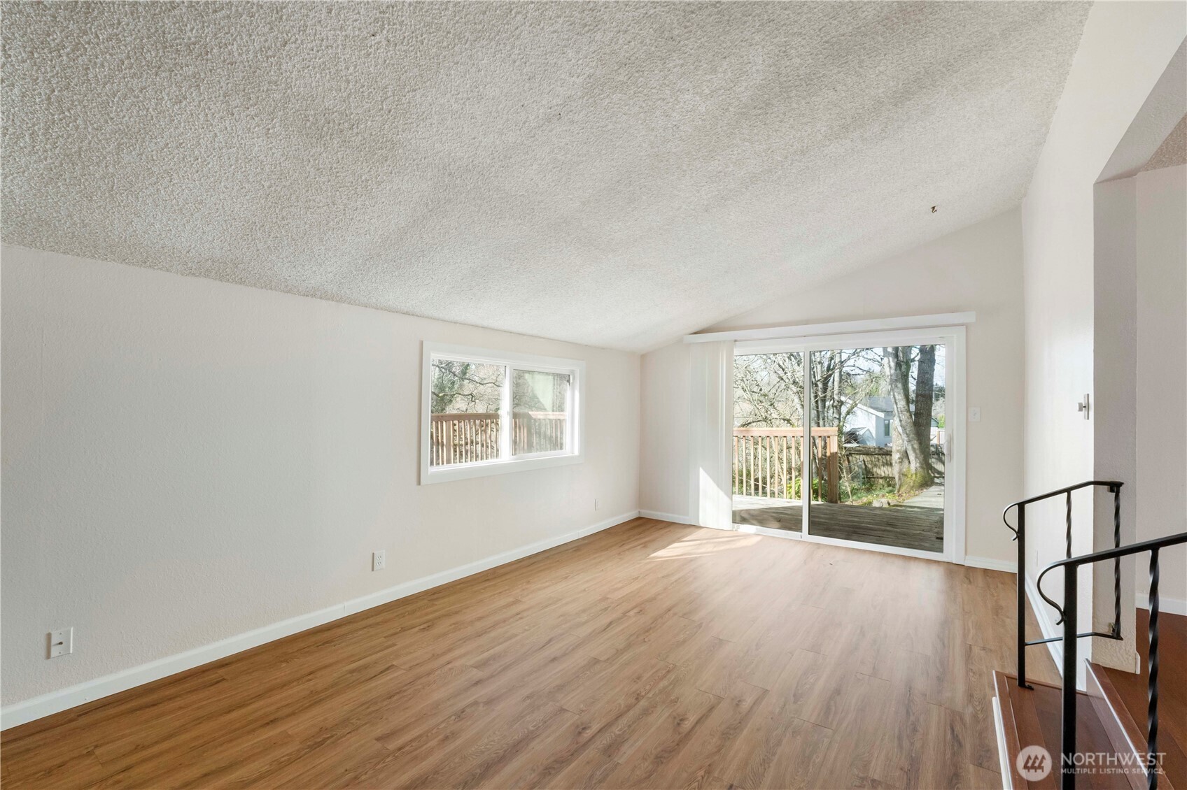 2877 Clare Avenue Bremerton WA 98310